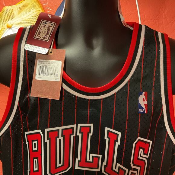 1995 Chicago Bulls Authentic Swingman Jersey XL Mitchell & Ness Scottie Pippen - Picture 6 of 6